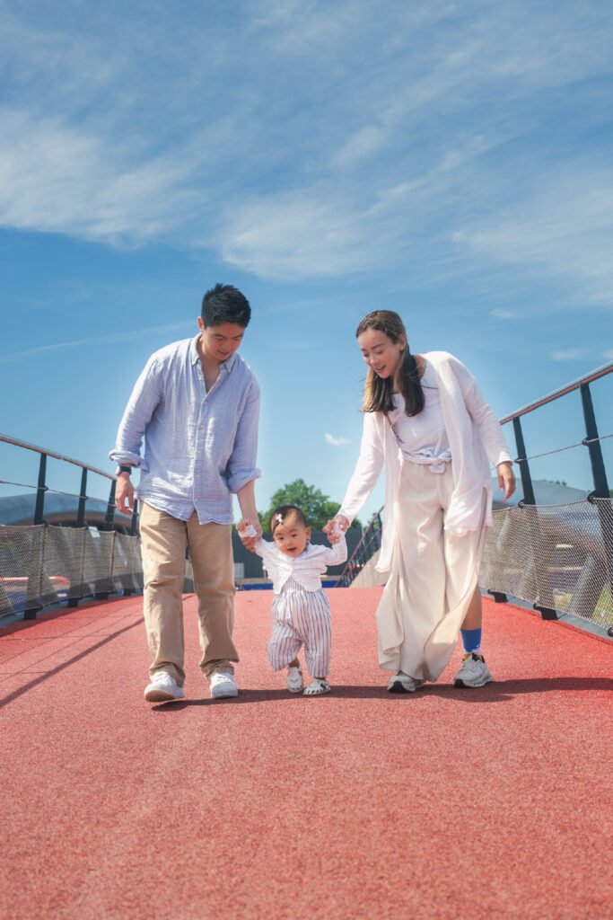 300 x 450px families Image-01